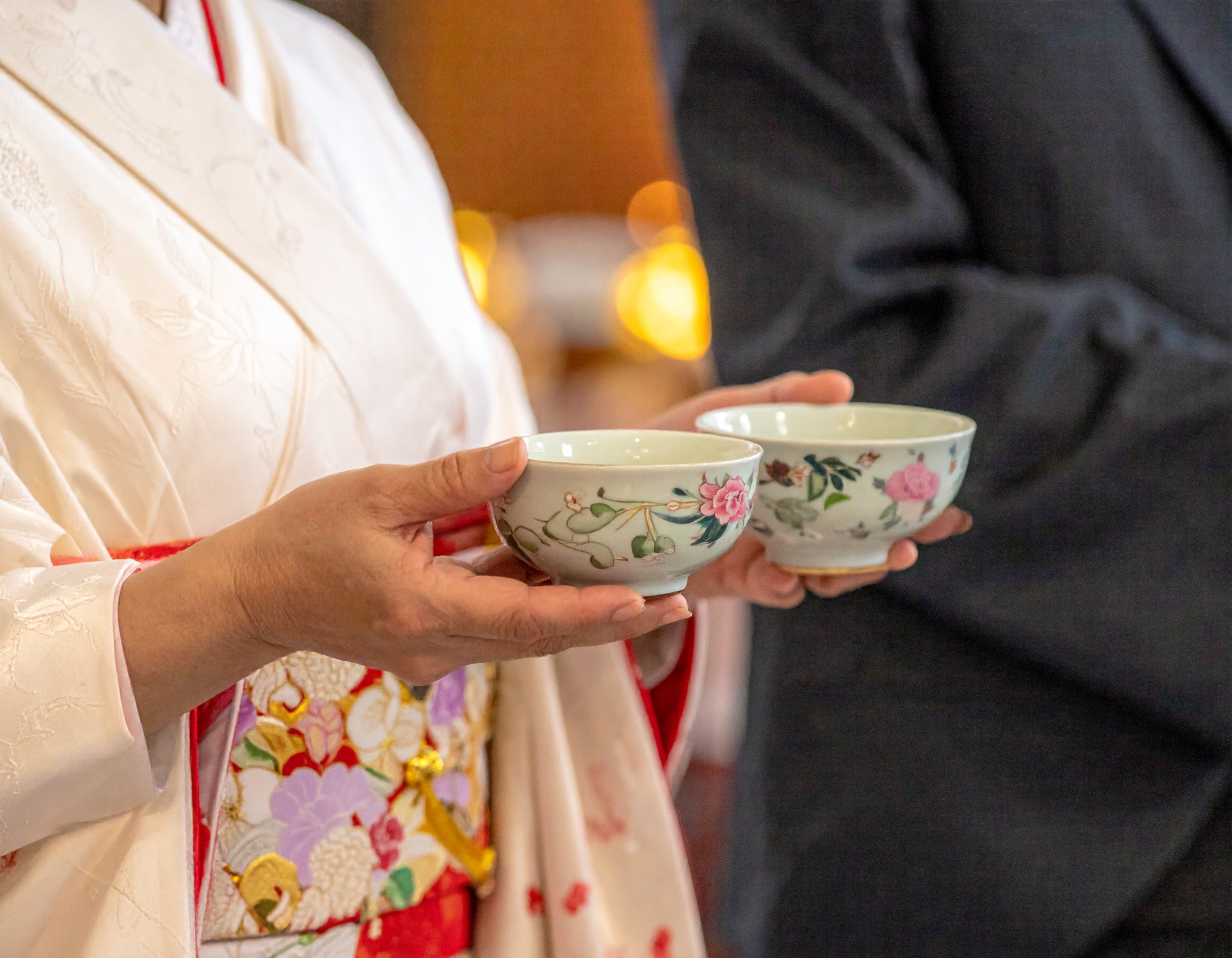 結婚式で夫婦の歩みを紹介！感動を呼ぶロマンチックコメント集